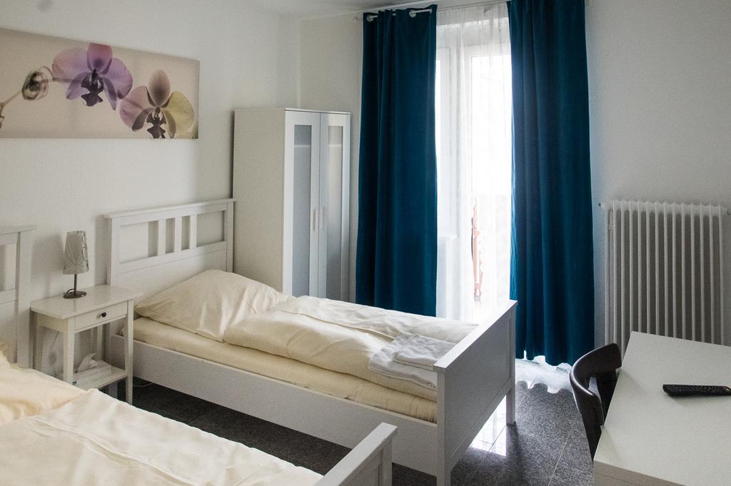 Agency Mittelfeld Homestay *